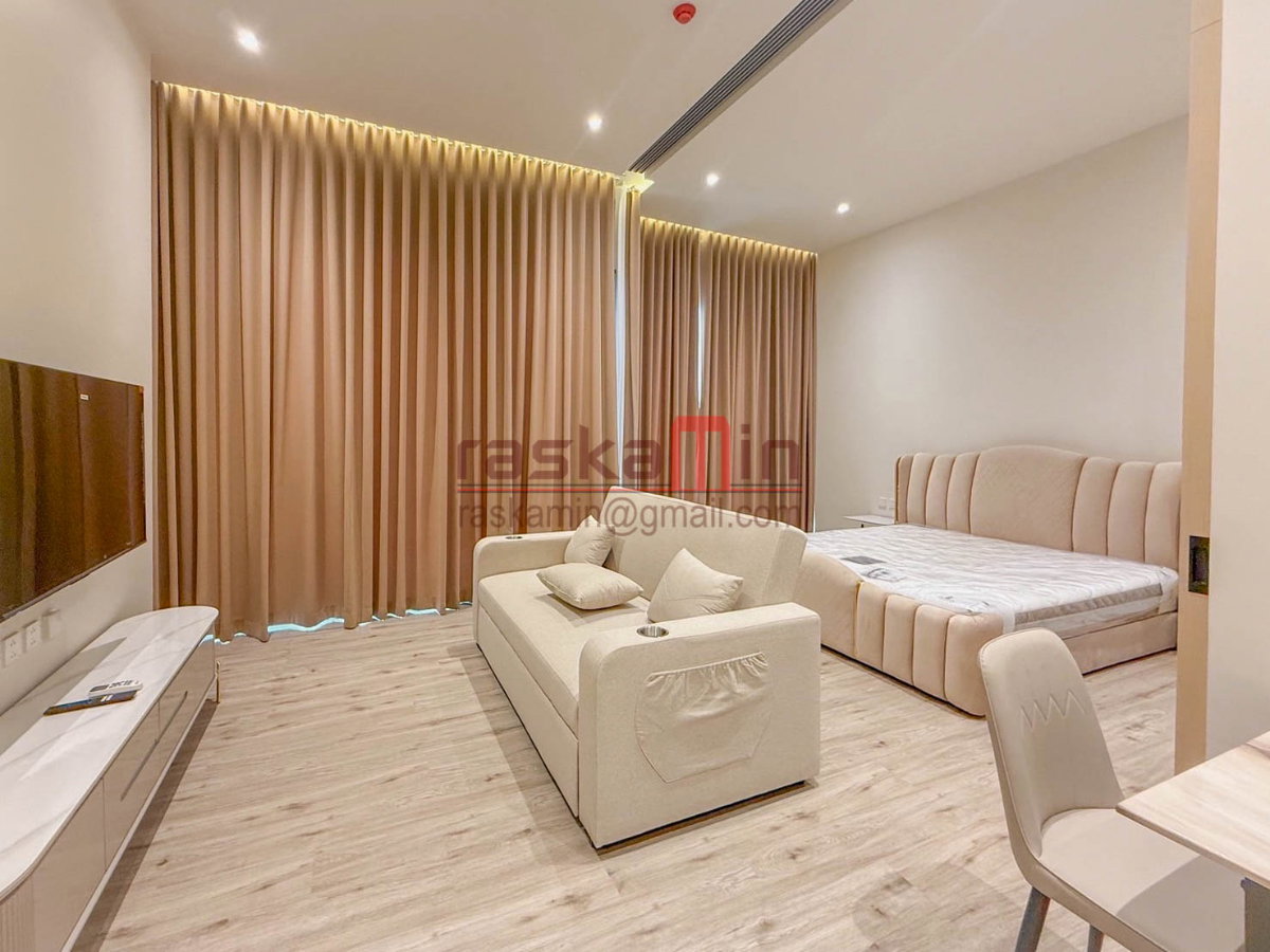 รูป ให้เช่า อารมณ์ วงศ์อมาตย์ | คอนโดหรูวิวทะเล ชั้น 50 พร้อม อ่างอาบน้ำ ที่ ระเบียง - รูปที่ 8/11