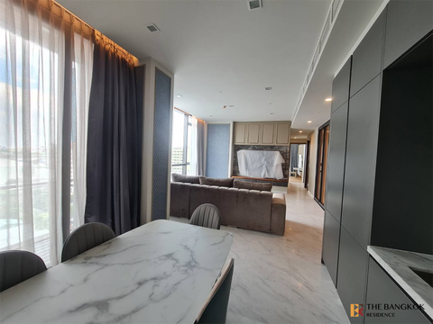 The Monument Thong Lo The Privilege of Luxury in an Economic Hub Location