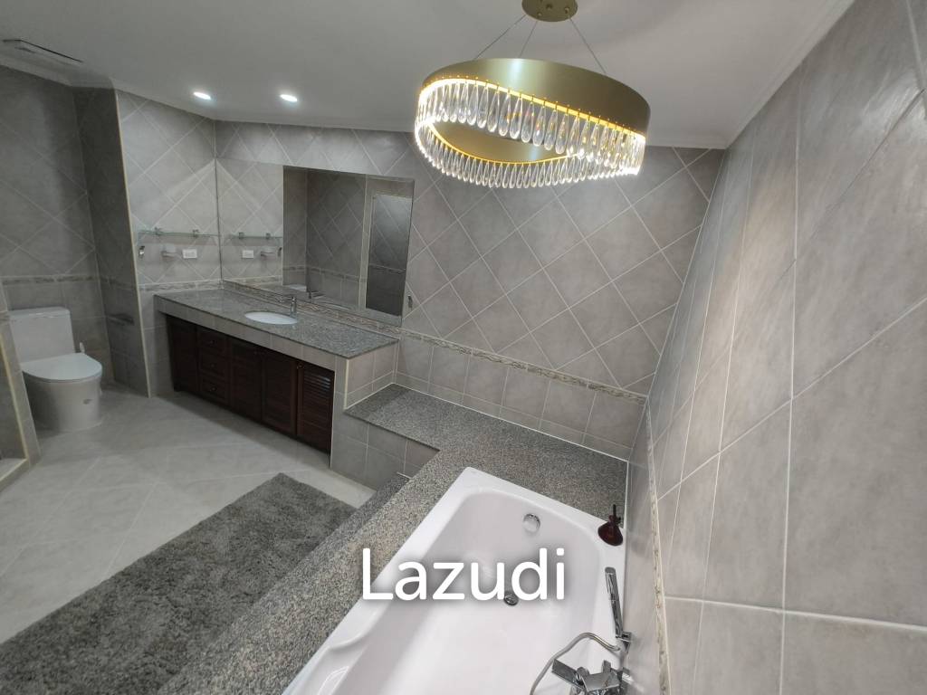 picture Spacious 1-Bedroom Luxury Condo at View Talay Residence 1 - 16/20