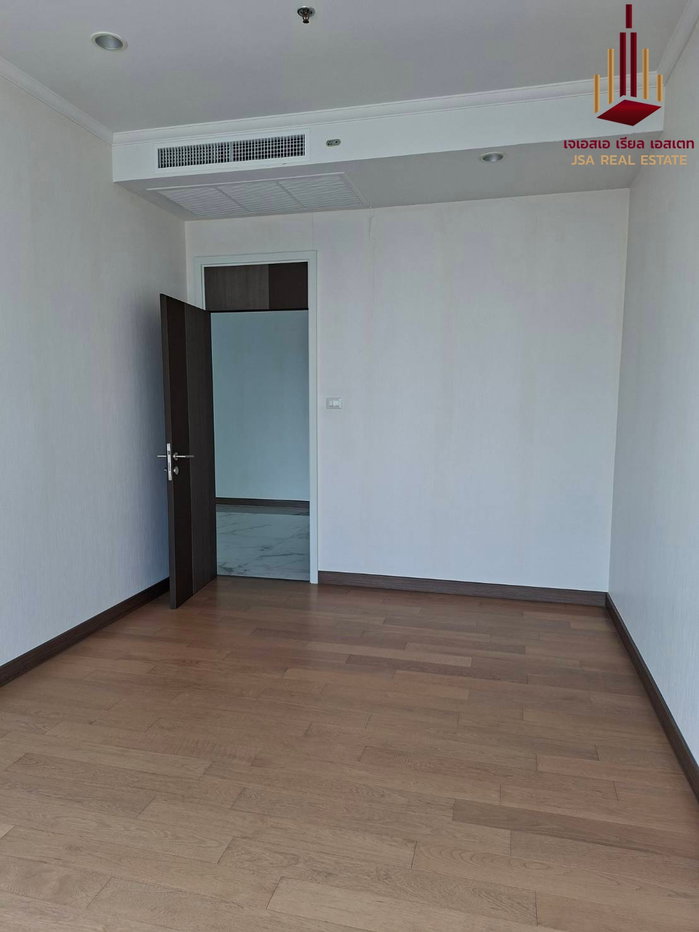 picture ✨ For Sale: Supalai Elite Surawong ✨  💰 Only 8,350,000 THB - 3/5