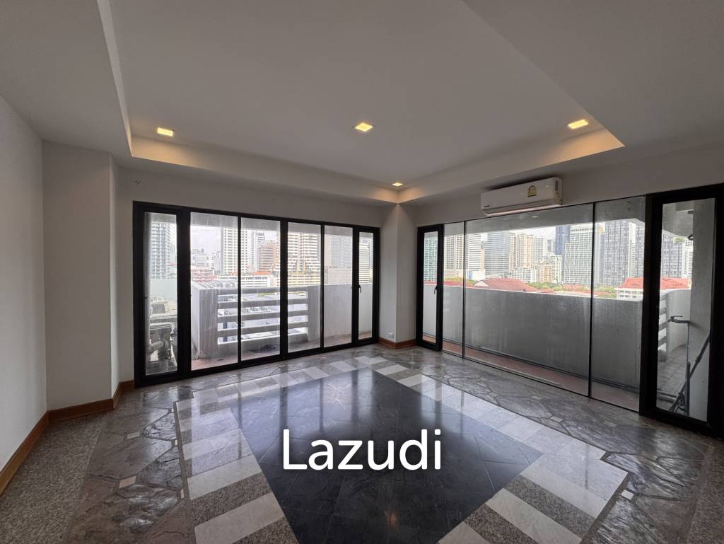 รูป 205 sqm 3-Bed Condo with Huge Terrace in Khlong Toei Nuea, Bangkok - รูปที่ 15/36