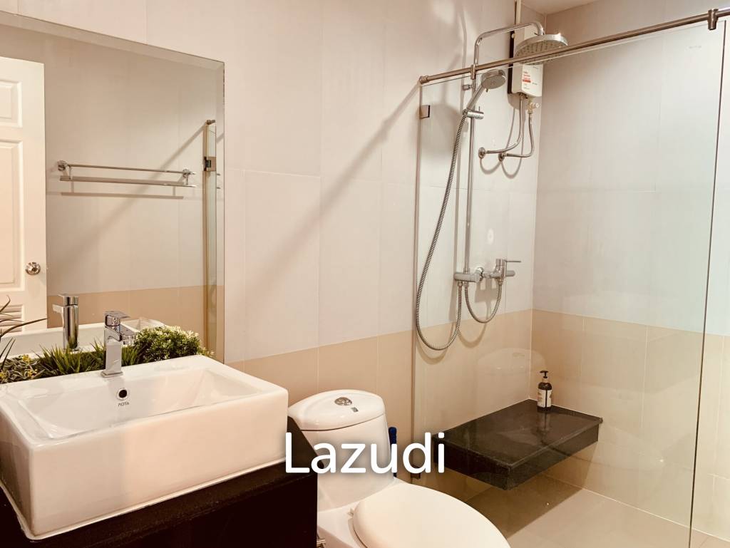รูป 2 bedroom 2 bathroom condo 77 sqm. at Sukhumvit Living Town for sale - รูปที่ 15/19