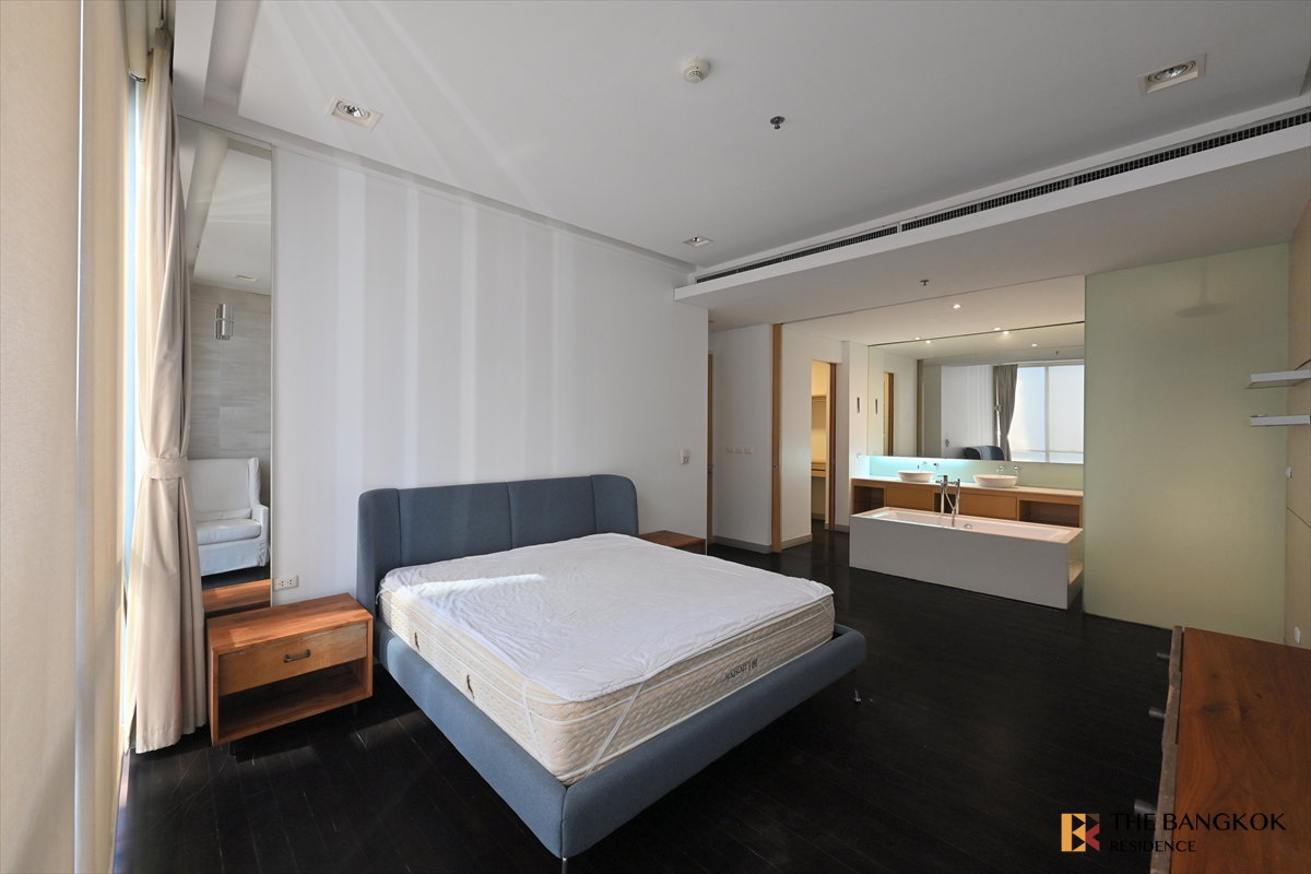 รูป 💎Domus 16 ห้องใหญ่ 167 ตร.ม. โปร่งโล่ง พร้อมกระจก Full Height ระเบียงกว้าง - รูปที่ 9/16