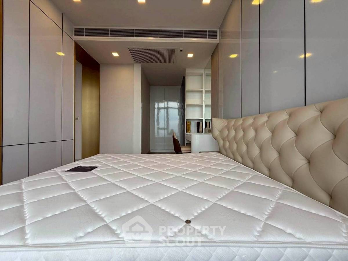 picture 4-BR Condo At One 9 Five Asoke Rama 9, 300m To MRT Phra Ram 9, 59th Floor (ID 3072223) - 9/13