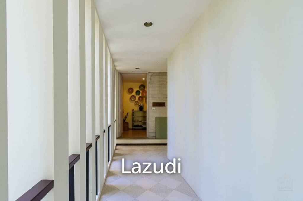 picture BAAN NUB KLUEN : Beachfront 3 Bed condo - 13/53
