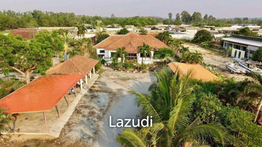 picture Grand 4 Bed Luxury Estate with Massive 3,416 sqm Land Plot - 27/27