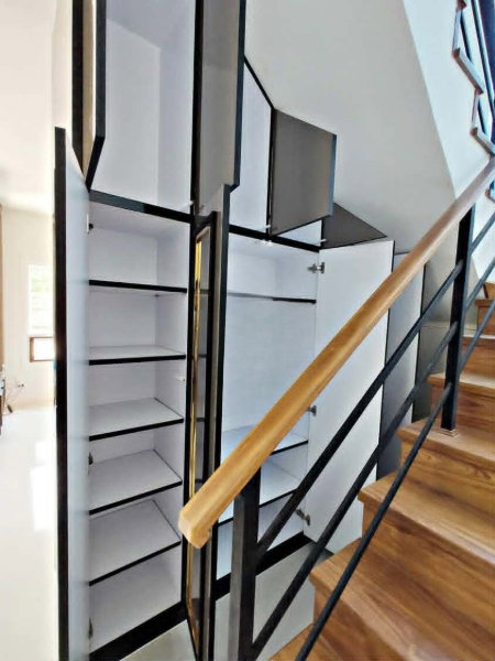 picture 2-Storey House for Sale in Prime Residential Projec - 7/14