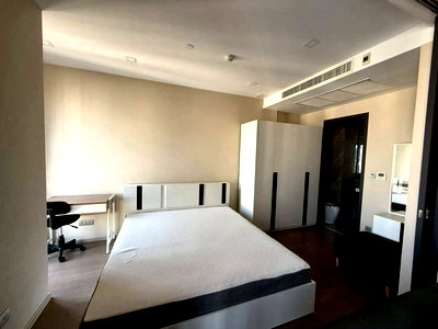 Condos for rent : Ashton Asoke (BTS Asoke Station)