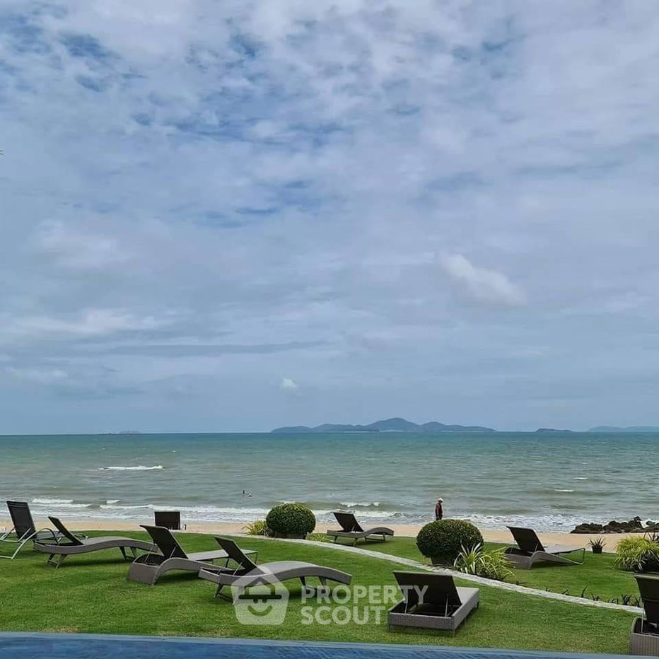 picture 1-BR Condo, The Palm - Wongamart Beach, 11th Floor (ID 2358054) - 16/17