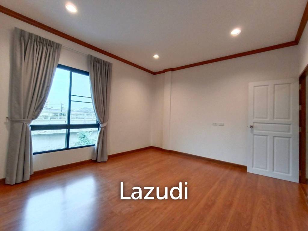 picture Modern 110 sqm 2-Bedroom Townhouse In Hua Hin - 7/18
