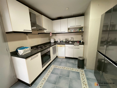 Luxury Condo Ready to Move-in at the Best Location President Park Sukhumvit 24