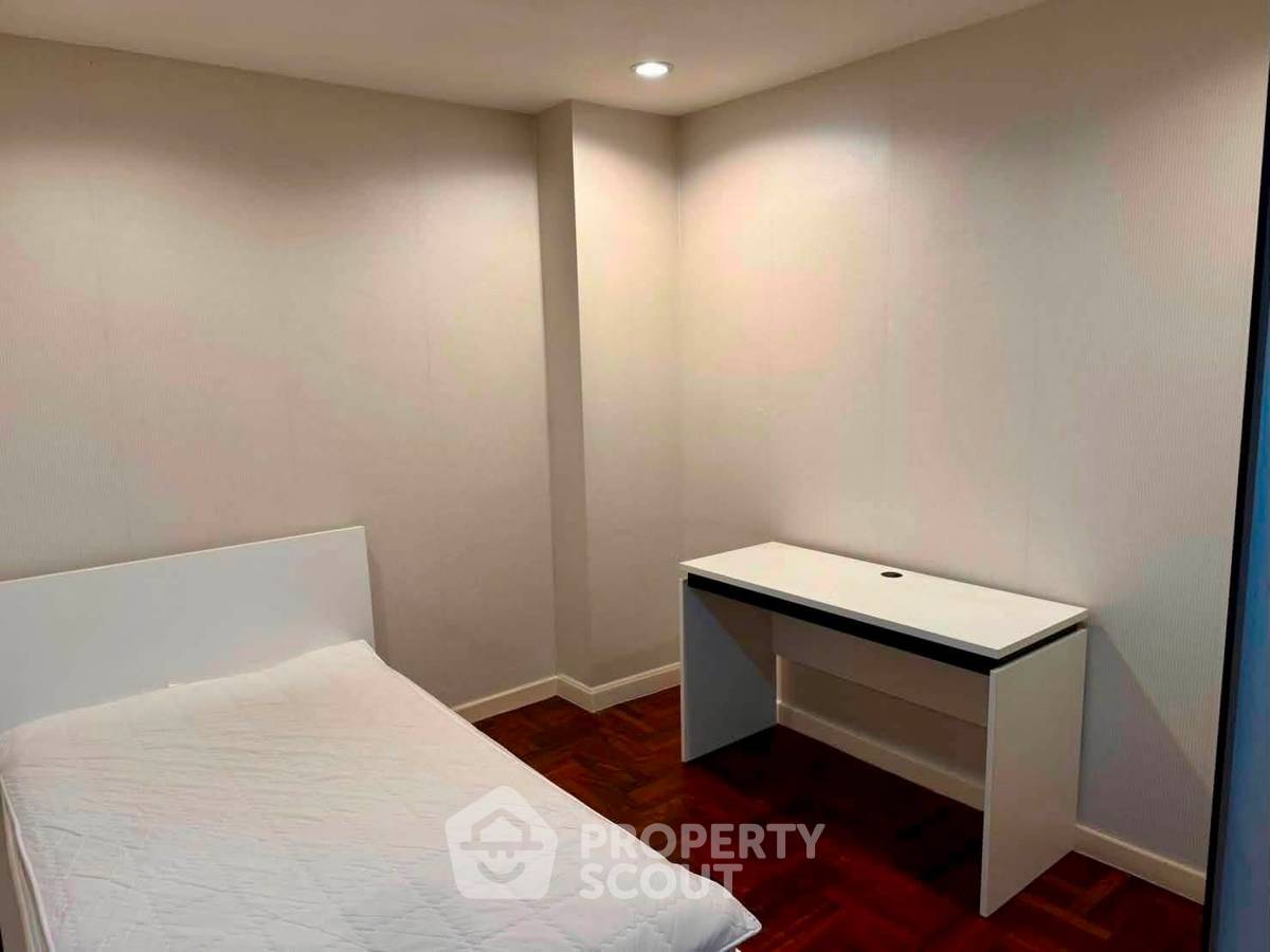 picture 2-BR 77 Sqm Condo In Baan Sukhumvit, Phrom Phong BTS Thong Lor (ID 3069175) - 11/11