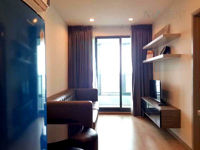 ขายคอนโด : ขายคอนโด ไอดีโอ วุฒากาศ อาคาร 1 ชั้น 27 1 ห้องนอน ขนาด 30.00 ตรม ใกล้ โรงพยาบาลพญาไท 3
