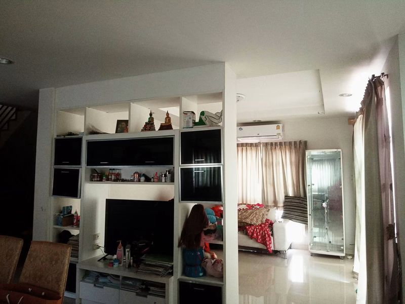 picture Single house for sale in Sriracha, Mangmee Srisuk Grandville Village. Great value! - 4/11
