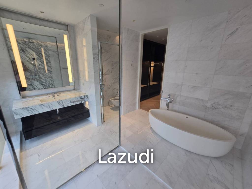 picture Four Seasons Private Residences 117 Sqm 2 Bed 2 Bath - 24/26