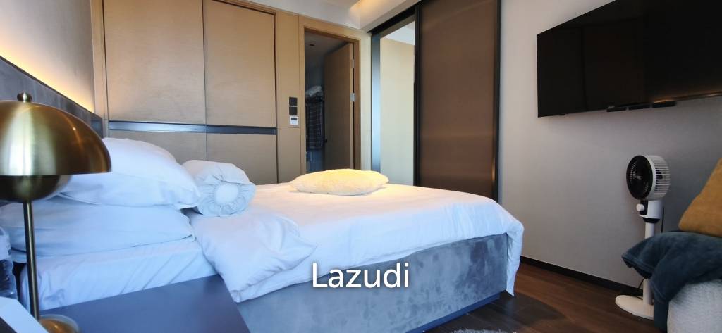 picture Chic 1-Bedroom Condo for Sale at Beverly Mountain Bay - 8/11