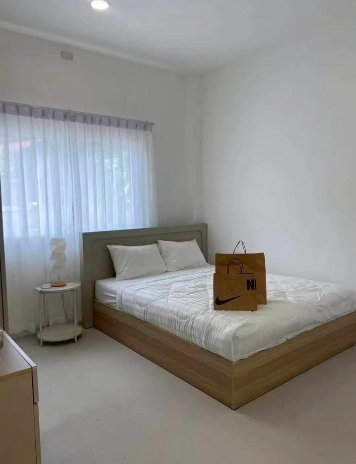 รูป ขายบ้านสร้างใหม่ ในตำบลสันปูเลย อำเภอดอยสะเก็ด จังหวัดเชียงใหม่ บ้านพร้อมเฟอร์นิเจอร์ครบ (H524) T.0946511456 - รูปที่ 5/6
