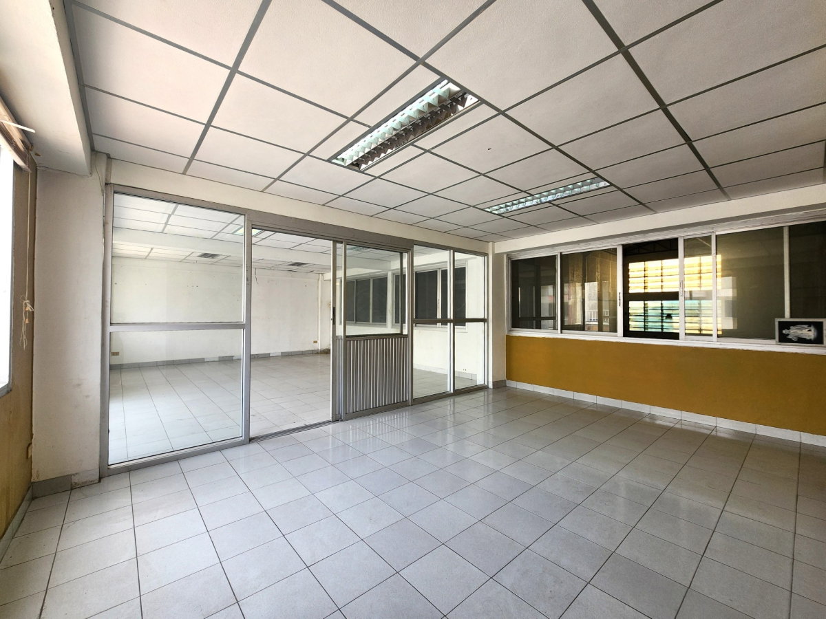 รูป ขายด่วน! โรงงาน โกดัง พร้อมสำนักงาน 3.5 ชั้น ผังสีม่วง บิ๊กแลนด์ แฟคตอรี่ ใกล้นิคมฯ นวนคร ราคาดีที่สุด - รูปที่ 11/11
