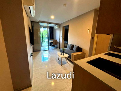 คอนโดให้เช่า : 37 sqm modern 1 bedroom condo at Walden Asoke Khlong Toei Nuea