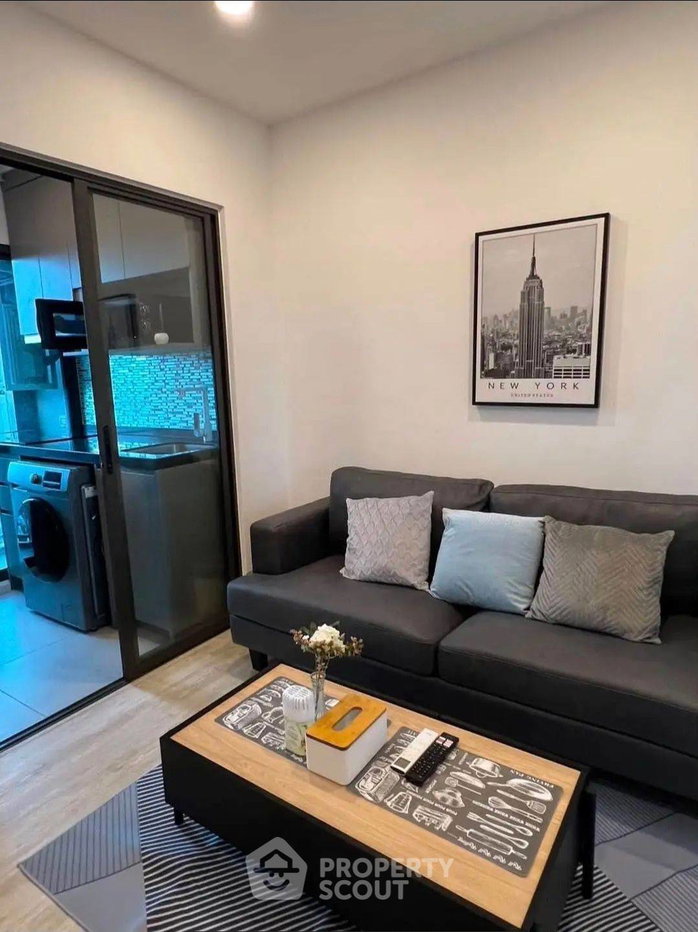 picture Well-Priced 1-BR (25 Sqm) At The Clev Riverline, High-Floor (ID 3072567) - 1/12