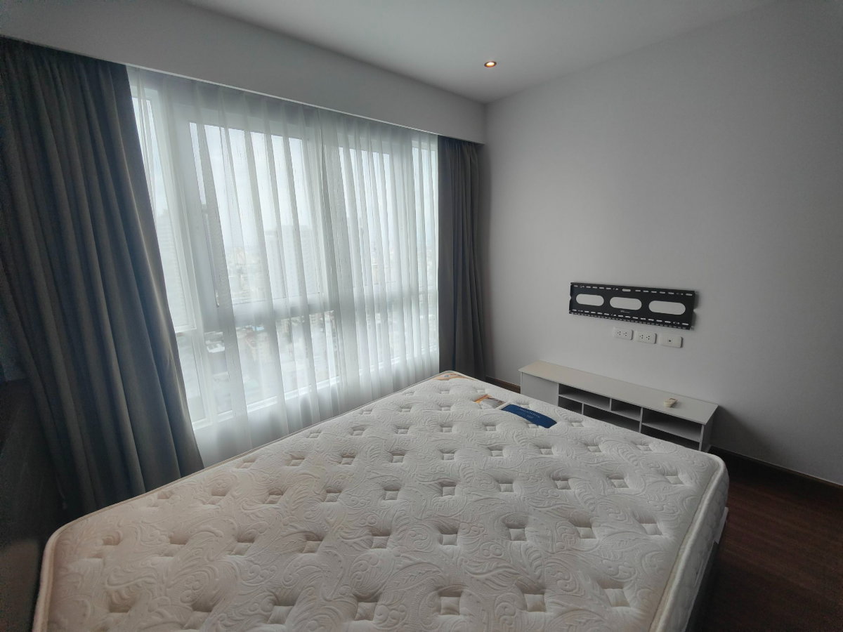 picture For rent : Diamond Rachada 60.03 sq.m. 27th floor, 2bedroom1bathroom ,Close to MRT Huai Khwang - 35/38