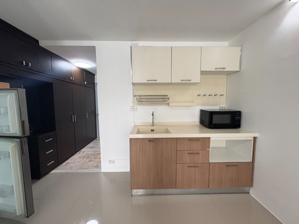 picture Sale Condo City Villa Lad Prown 130 only 1.05 M. Size 33 sqm. 𝟬𝟲𝟱-𝟵𝟭𝟳-𝟰𝟮𝟮𝟮 - 8/12