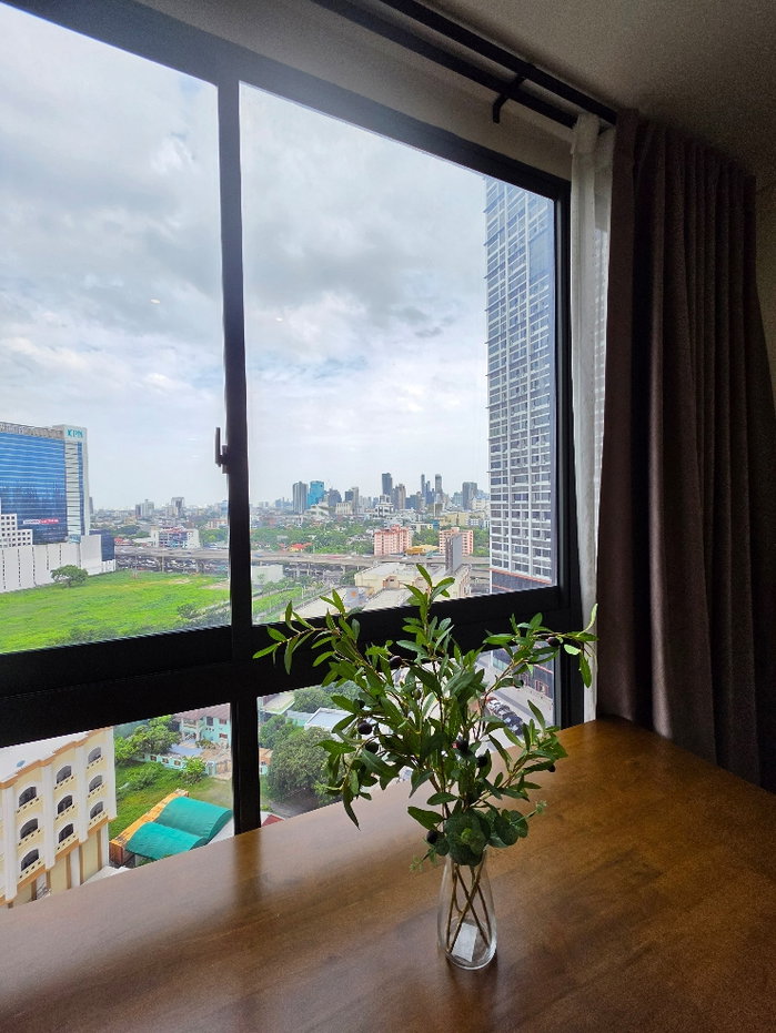 picture Siamese Residence, Landmark@MRTA Station
20,000 per month ♥️🍒☘️
 - 2/16
