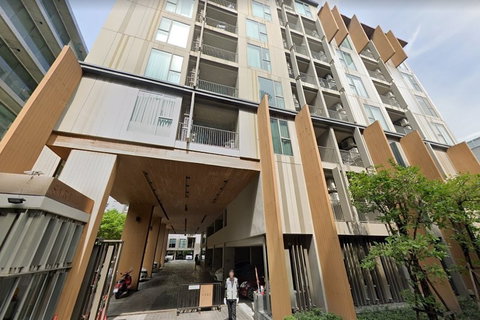 A046535 SARI SUKHUMVIT 64