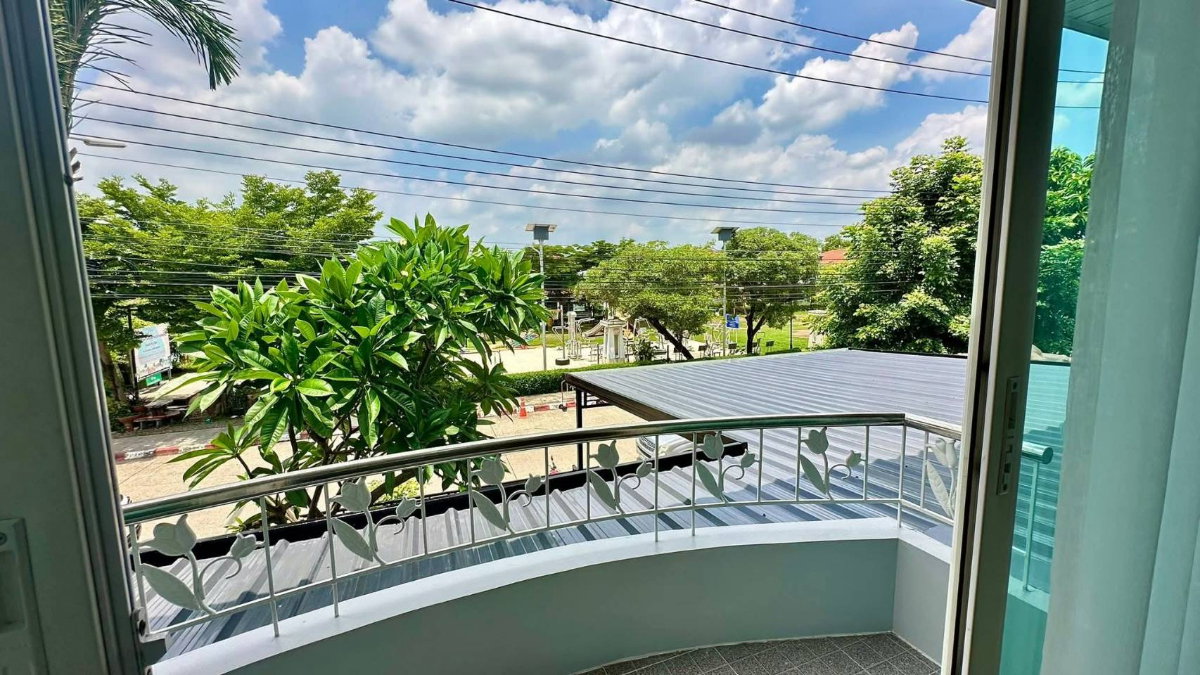 รูป บ้านเดี่ยว ตกแต่งรีโนเวทใหม่ ทำเลดี หมู่บ้าน ศุภาลัยวิลล์ พร้อมสระว่ายน้ำส่วนตัว ถนนชลมาร์คพิจารณ์ เลียบคลองสาม ลำลูกกา ลาดสวาย ลำลูกกา ปทุมธานี - รูปที่ 17/18