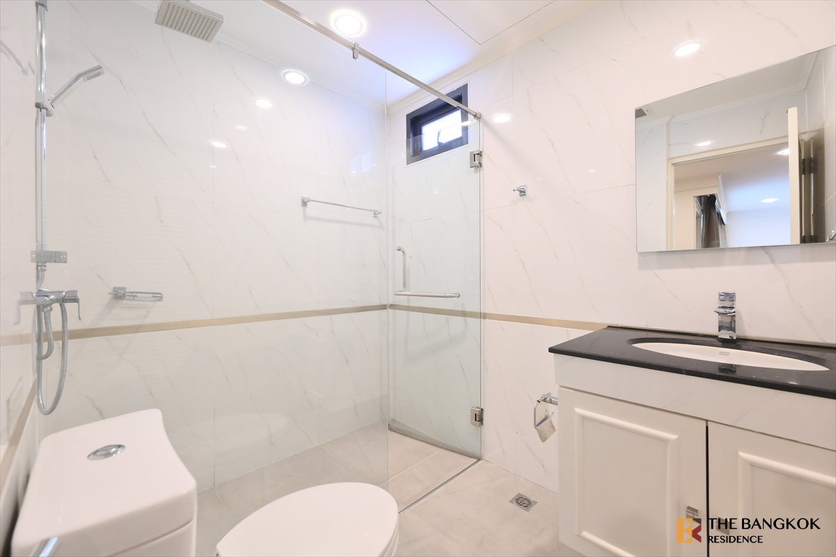 picture Rental Condo ð M Tower Sukhumvit 35, 2BR 120 sq.m. 65K âĻ Beautiful Spacious Unit, Near BTS Phrom Phong - 9/9