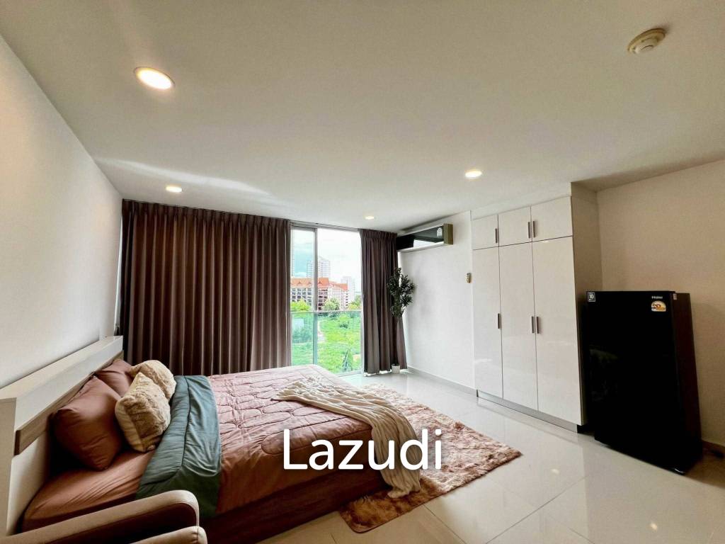 picture High-Floor Studio Condo for Sale at Club Royal Naklua - 3/10