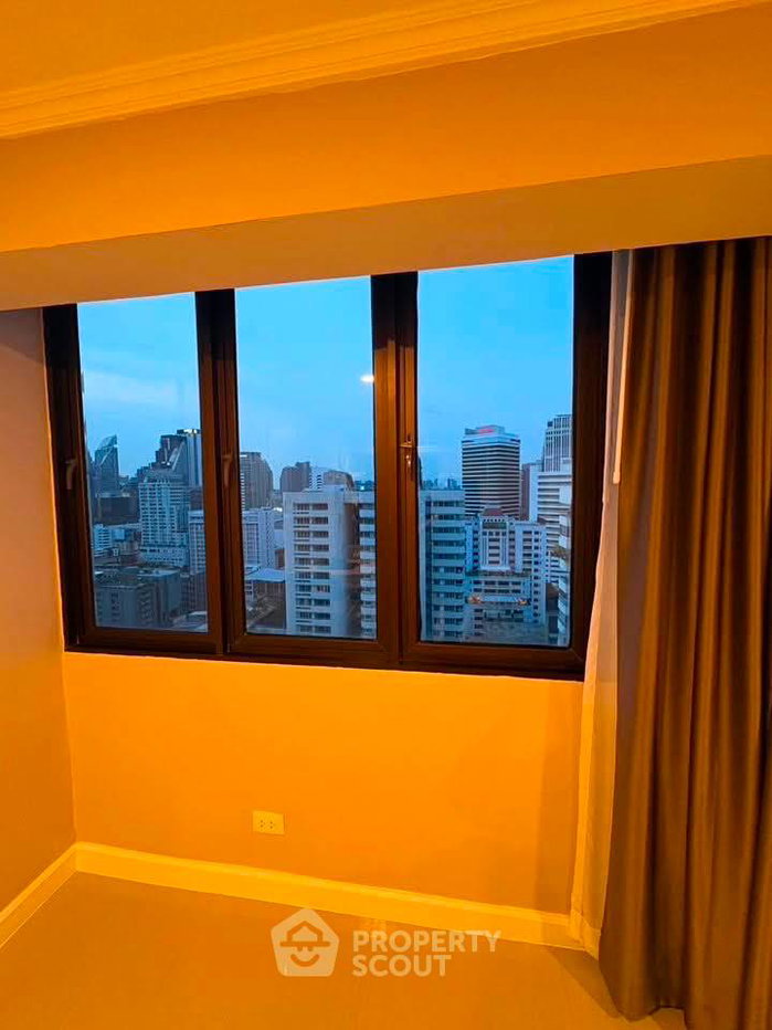 รูป คอนโด 2 ห้องนอน 77 ตร.ม. ขาย Omni Tower ใกล้ BTS นานา 400 ม. (ID 3072786) - รูปที่ 5/20