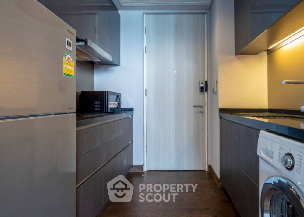 picture 2-BR Condo For Sale At The Lumpini 24, High-Floor 22, BTS Phrom Phong (ID 3072989) - 5/8