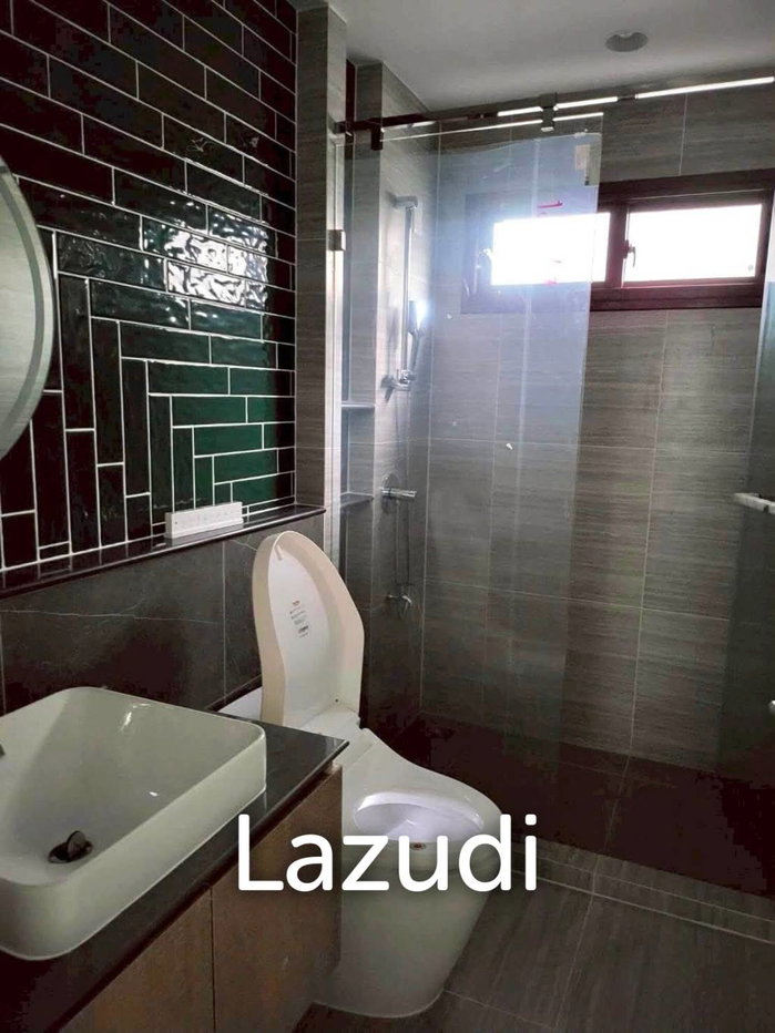 picture 4 Bed 4 Bath Detached House For Rent in Burasiri Krungthep Kreetha - 18/20