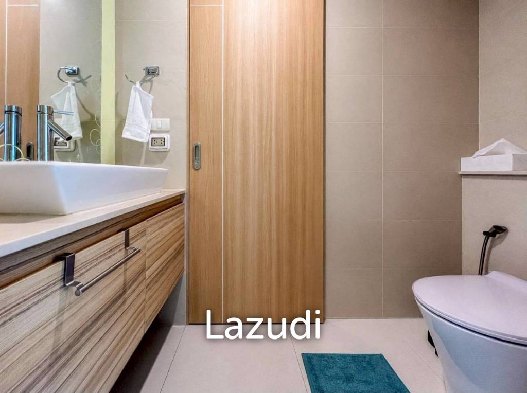 picture Luxury 1-Bed Beachfront Condo at The Riviera Wongamat - 7/9