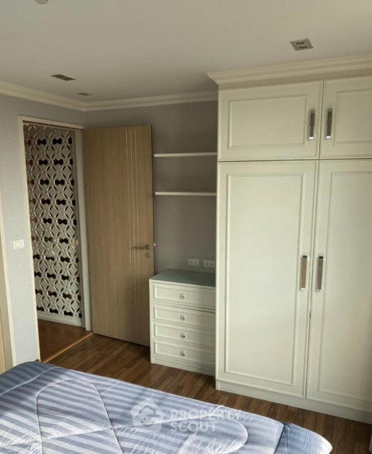 picture 1-BR Condo At Zenith Place Sukhumvit 42, 300m to BTS Ekkamai (ID 3071484) - 16/21
