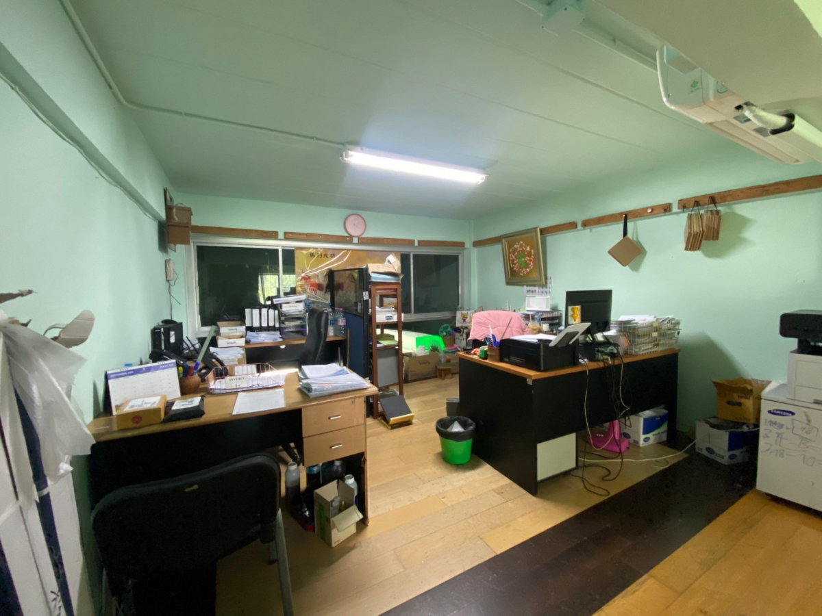 รูป ขายอาคารพาณิชย์ 3.5 ชั้น ซอยกรมที่ดินบางบัวทอง หน้าหมู่บ้านภัทรนิเวศน์ลากูน ทำเลค้าขาย เดินทางสะดวก ด่วน! - รูปที่ 9/13