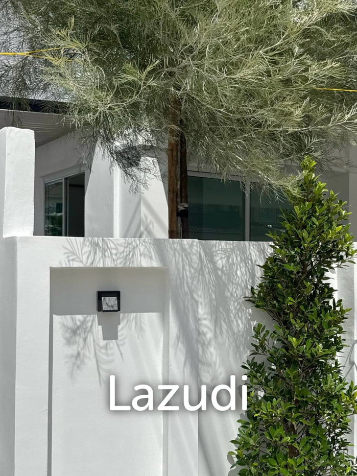 รูป Newly Renovated Townhouse for Sale in Muang Phuket - รูปที่ 4/12