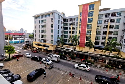 Condos for sale : A046503 Ratchada City 18