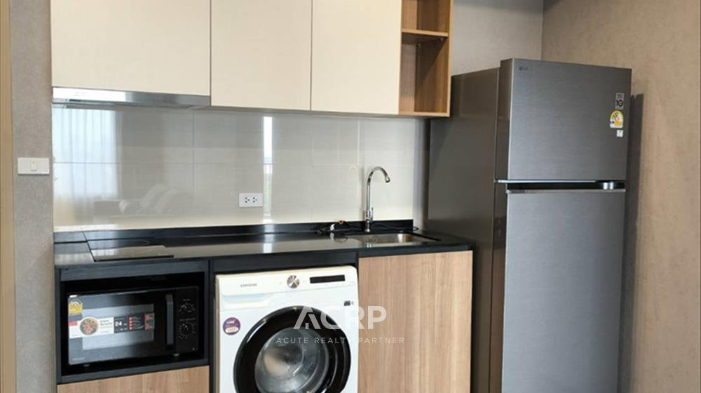 picture Condo for rent on project The Livin Phetkasem. 280 meters from MRT. Rent 27,000 THB/mo. - 9/10
