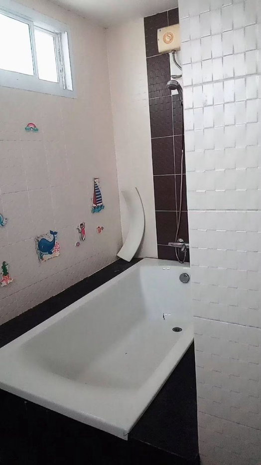 picture Single house for sale in Sriracha, Mangmee Srisuk Grandville Village. Great value! - 9/11