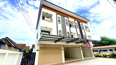 อาคารพาณิชย์ ถนนพุทธมณฑล สาย 4 : ขายอาคารพาณิชย์พักอาศัย 3 ชั้น  โมเดิร์น เพชรเกษม 112 