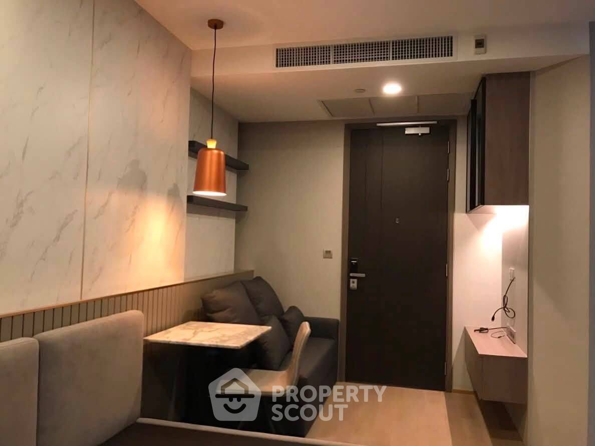 picture 1-BR Condo At Ashton Chula Silom, 100m to MRT Sam Yan (ID 3072193) - 2/5