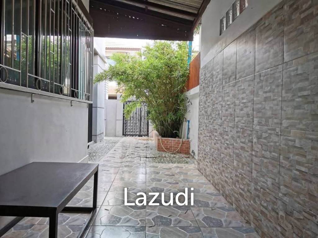 picture Charming 2-Story Detached House at Baan Fah Greenery - 9/10