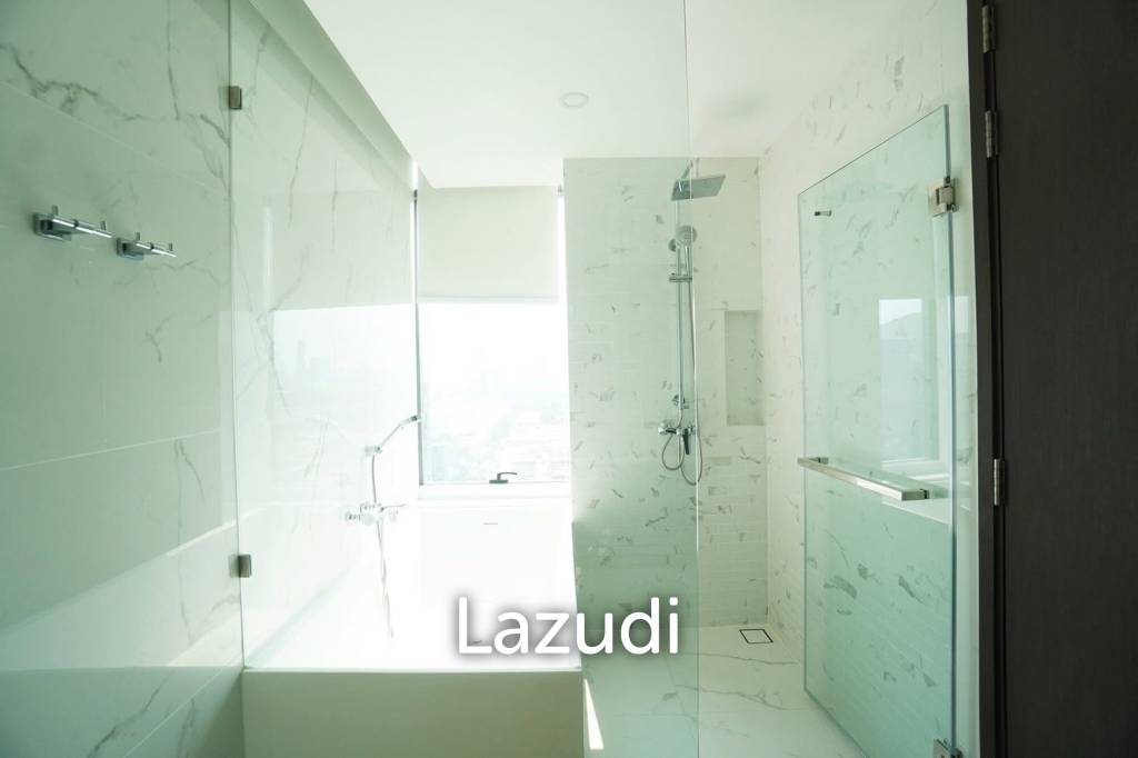 picture 78 sqm 2-Bed Condo at Siamese Exclusive Queens Khlong Toei - 8/12