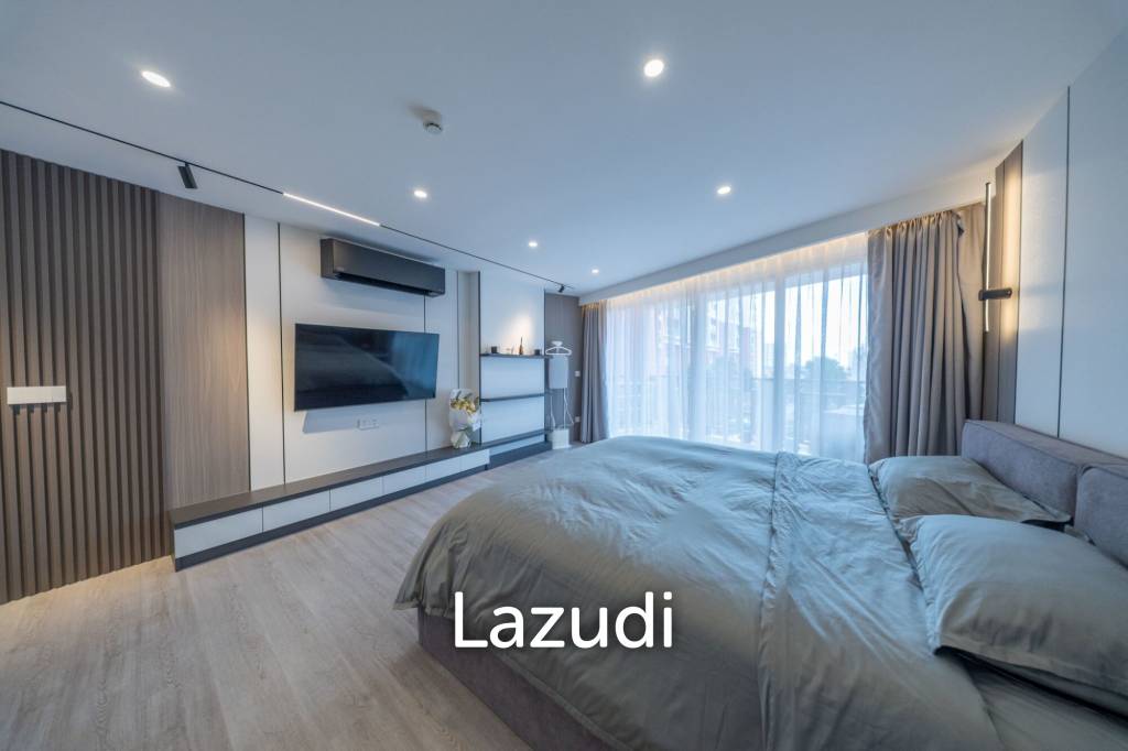 picture Elegantly Renovated 3-Bedroom Luxury at Royal Hill Resort - 23/35