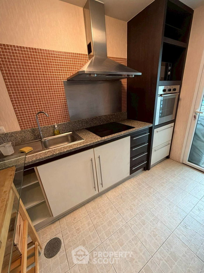 picture 2-BR 110 Sqm Condo At Avenue 61, 400m to BTS Thong Lor (ID 2468134) - 4/10