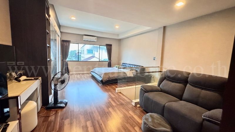 รูป ทาวน์โฮม เดอะ เทอเรส รามอินทรา 65 (Land & Houses) ใกล้สถานีรถไฟฟ้าสายสีชมพู ทำเลดี ราคาถูก - รูปที่ 12/18