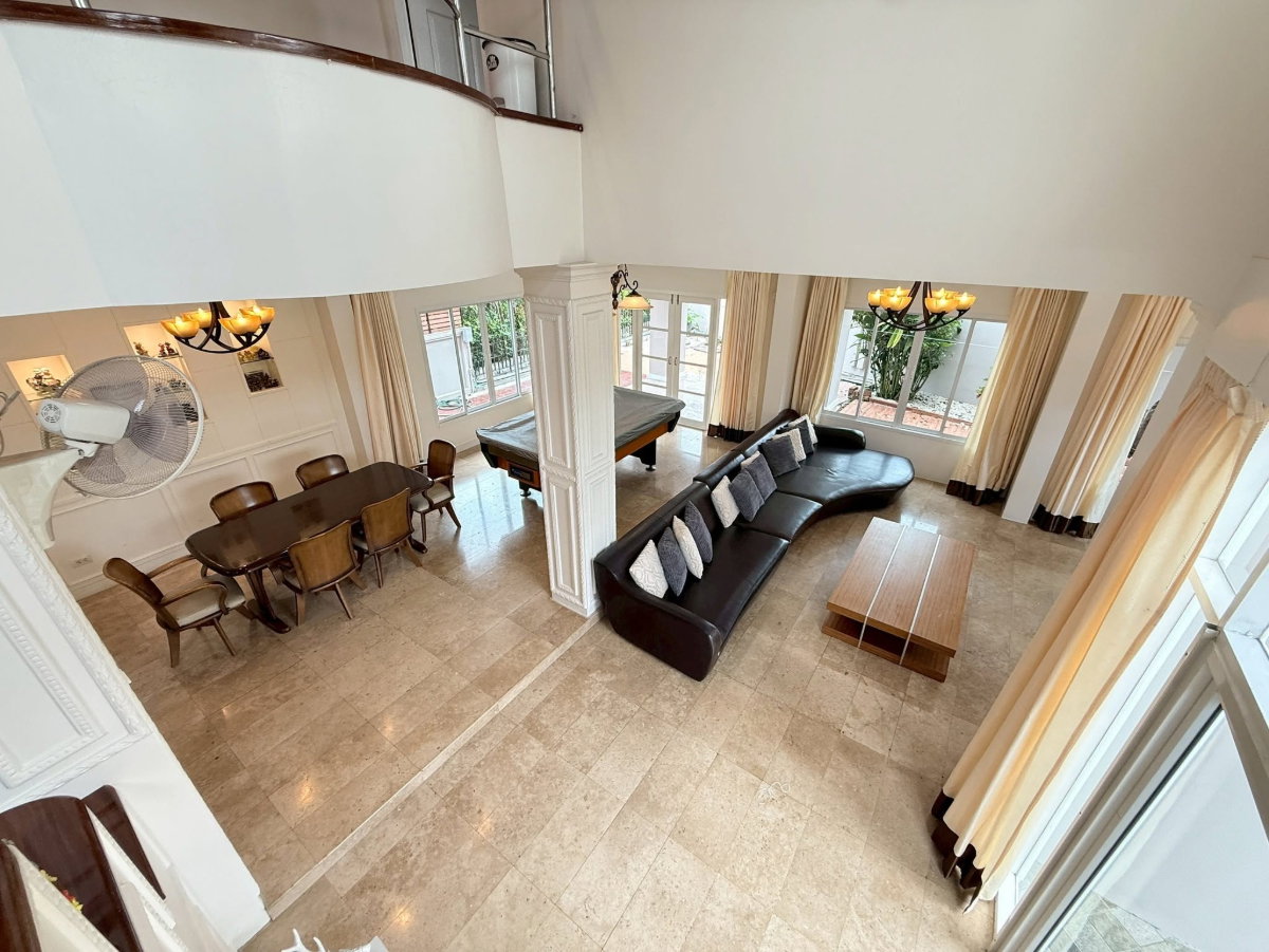 รูป ให้เช่าหมู่บ้านเอ็มเพอเรอร์ 2 Pool Villa รีโนเวทใหม่ พร้อมเข้าอยู่ บ้านหัวมุมเป็นส่วนตัว ทำเลทอง ใกล้ Central Festival เชียงใหม่RH-22 - รูปที่ 8/13