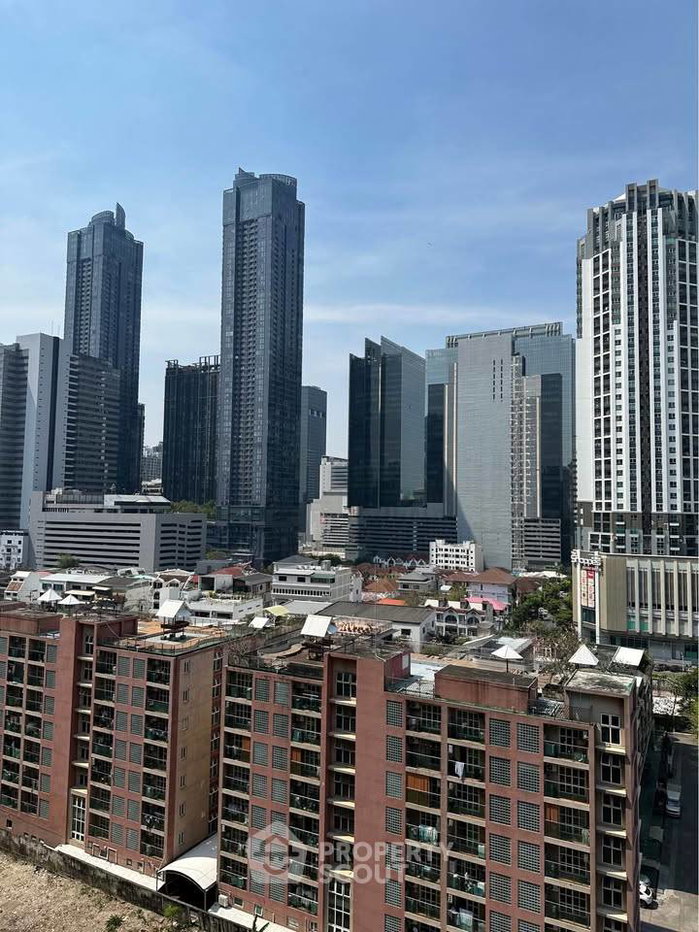 picture Condo 1-BR, Lumpini Place Rama 9–Ratchada, MRT Phra Ram 9 (ID 3073036) - 10/15